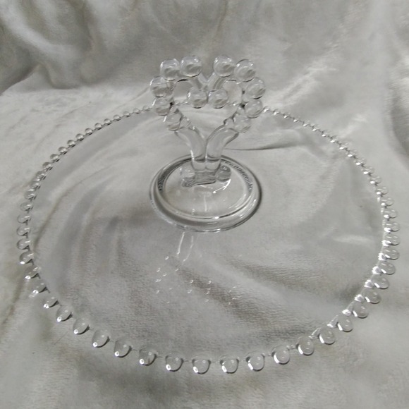 Glass Cake Stand with Heart Handle Beaded Rim Wedding Tea Party Dessert - Picture 2 of 9